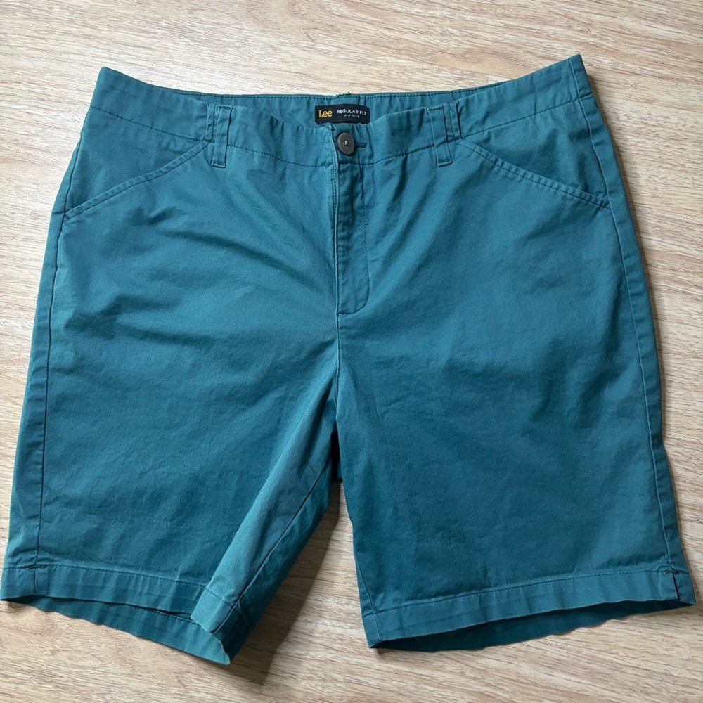 Lee Bermuda Shorts